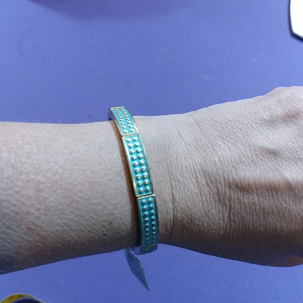 Lia sophia stretch bracelet